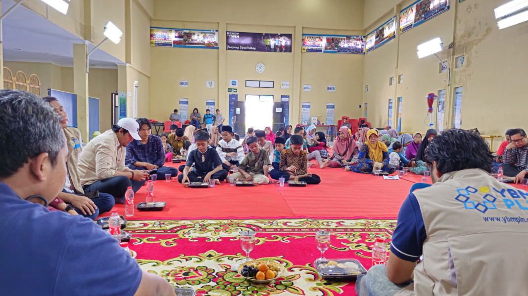 YBM dan Srikandi PLN Santunan Anak Yatim dan Dhuafa di Bengkulu