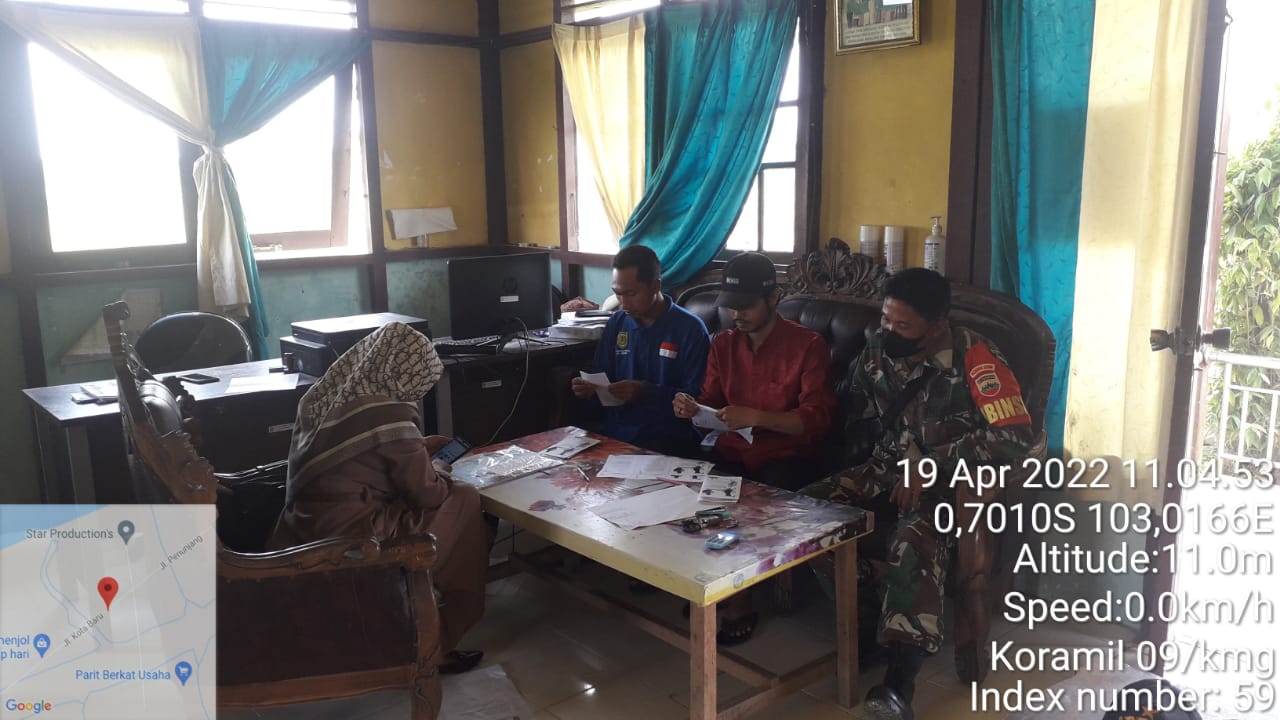 Rutin Laksanakan Komunikasi Sosial Oleh Koramil 09/Kemuning Sertu Syamsu Rizal Nasution