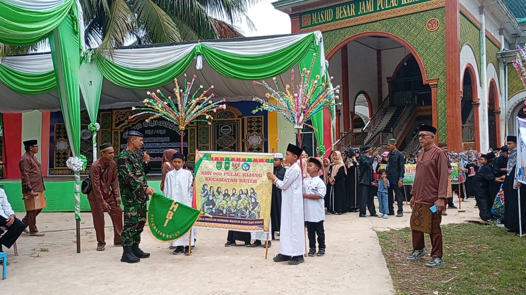 Koramil 07/Reteh Turut Sukseskan Pawai Akbar Gema Muharam 1447 H di Pulau Kijang
