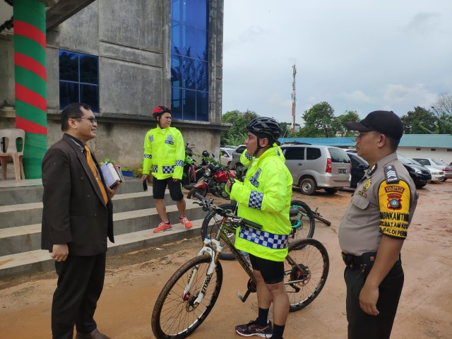 Patroli Sepeda Kapolda Kepri Cek Langsung Kesiapan Pengamanan Lapangan