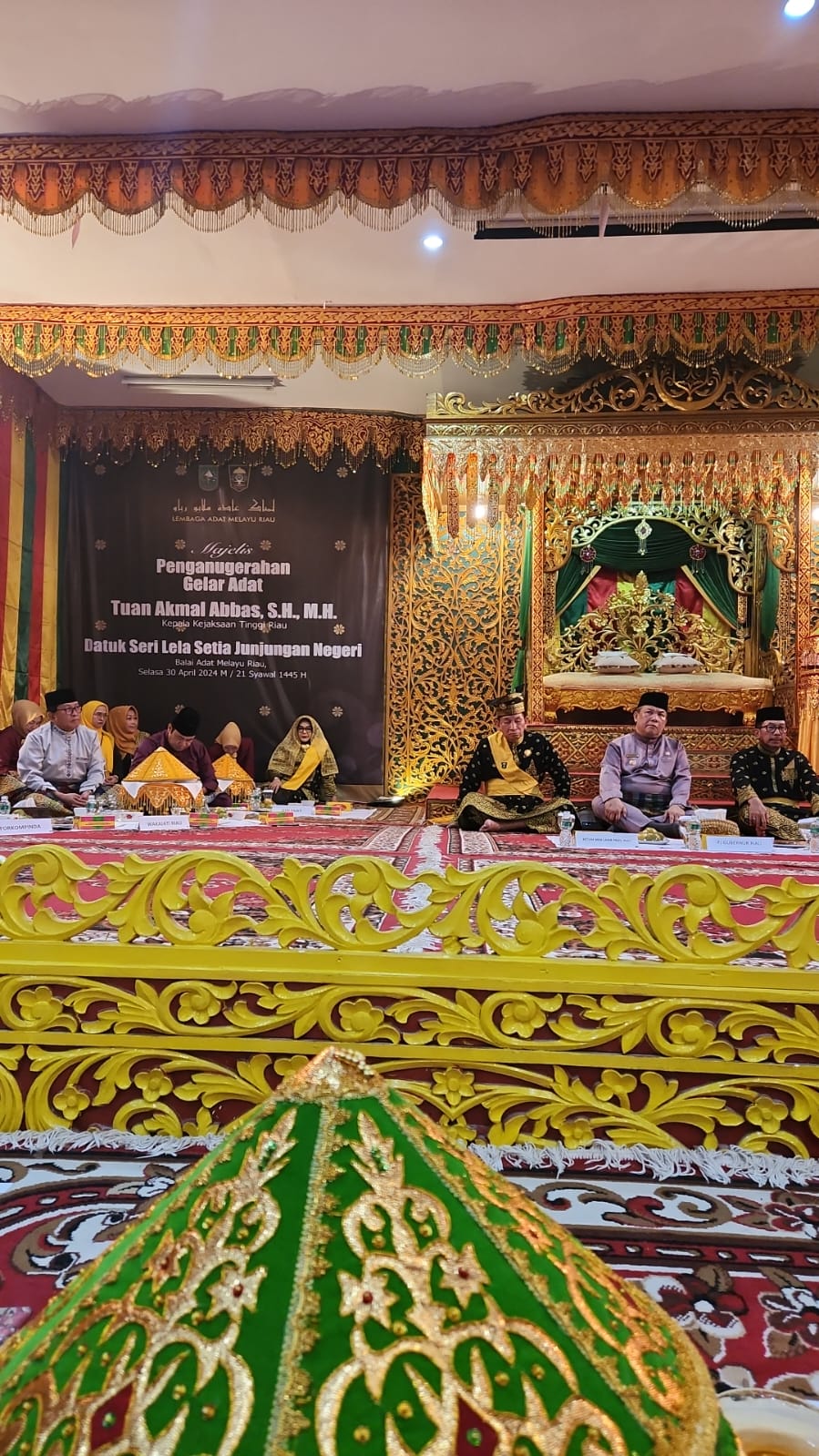 Ketua DPRD Inhil Berikan Ucapan Selamat Atas Pemberian Gelar Adat Kepada Kejati Riau, Simak Disini