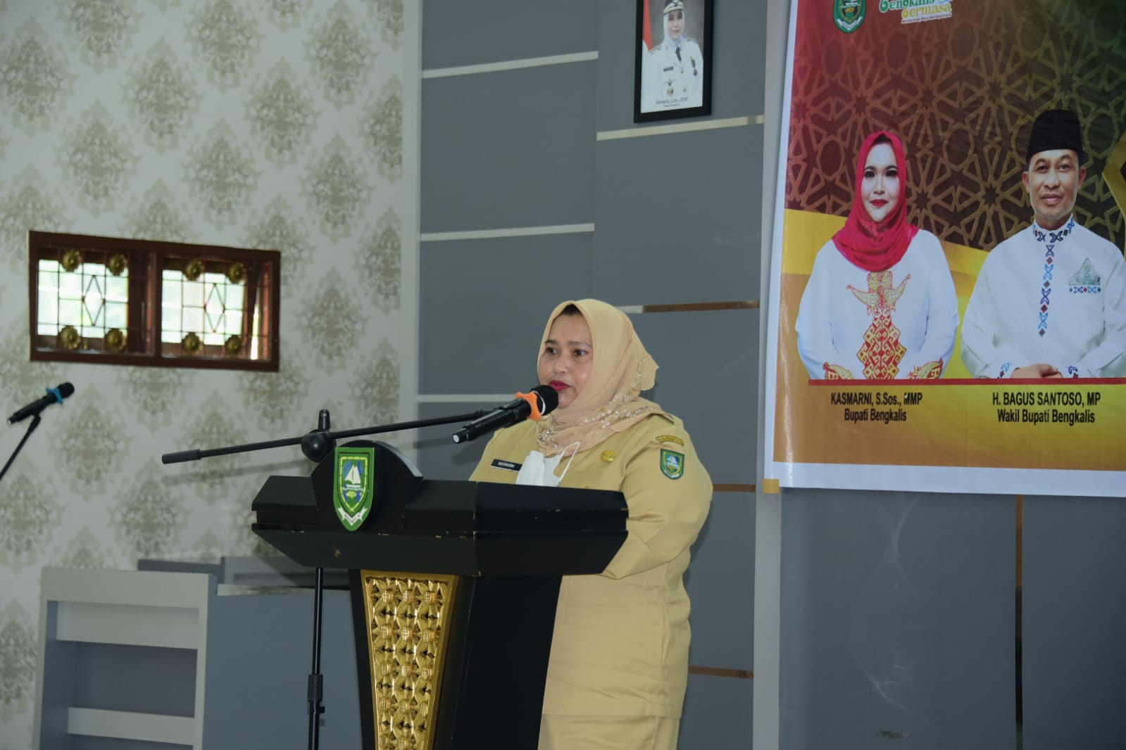 Bupati Kasmarni Buka Kegiatan Pembekalan JCH