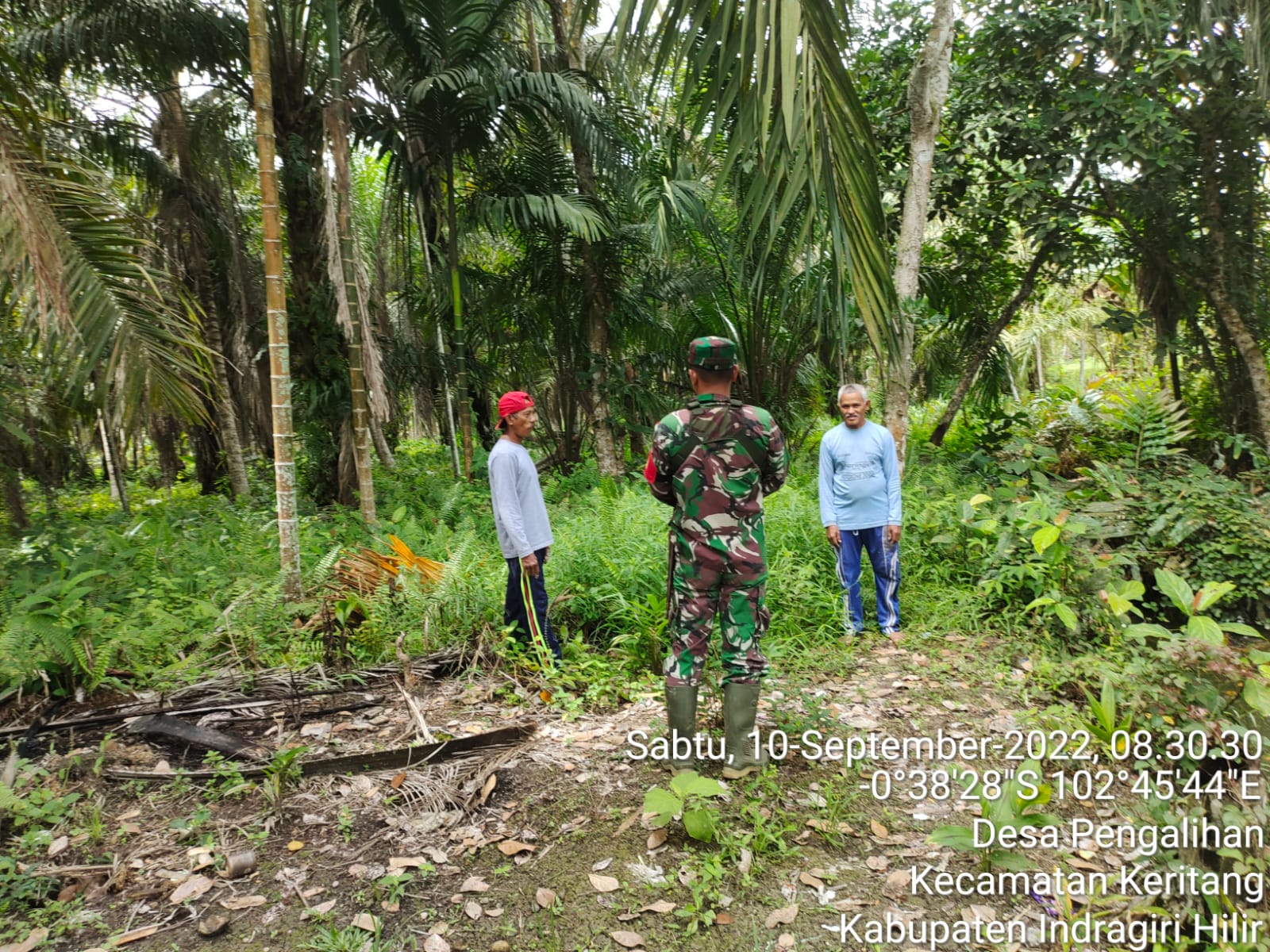 Babinsa Koramil 09/Kemuning Mengingatkan Kembali Agar Menjaga Lahan dan Hutan
