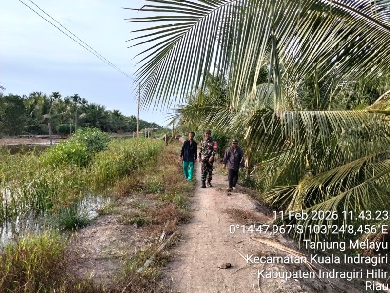 Babinsa Koramil 04/Kdr Patroli Tapal Batas Berhasil Meningkatkan Kesadaran Masyarakat