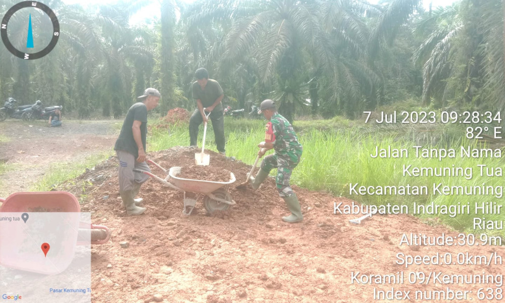 Giat Goro Babinsa Koramil 09/Kemuning Untuk Penimbunan Bangunan Sekolah