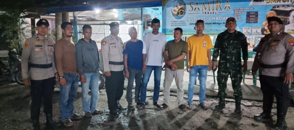 Patroli Bersama TNI-POLRI di Kecamatan Gaung, Kapolsek: Bersama Masyarakat Menjaga Negeri