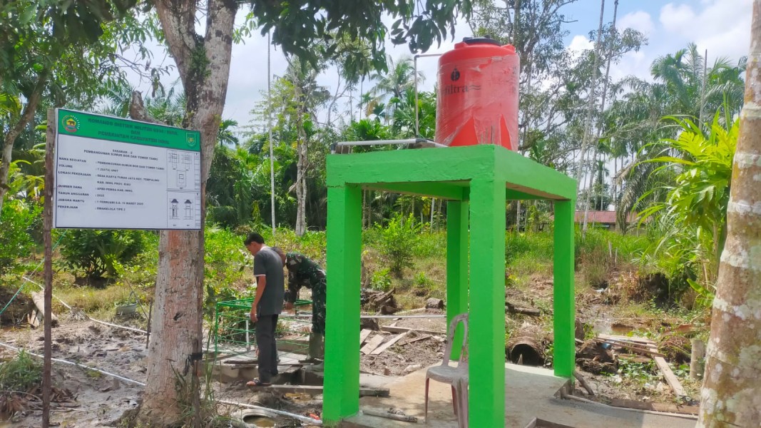 Satgas TMMD ke-123 Kodim 0314/Inhil, Membangun Sumur Bor untuk Meningkatkan Kesejahteraan Masyarakat
