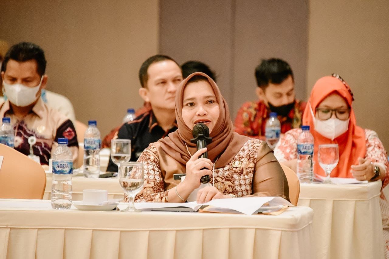 Hadiri Konsultasi Publik Ke-1, Kasmarni Sampaikan 9 Isu Strategis Kabupaten Bengkalis