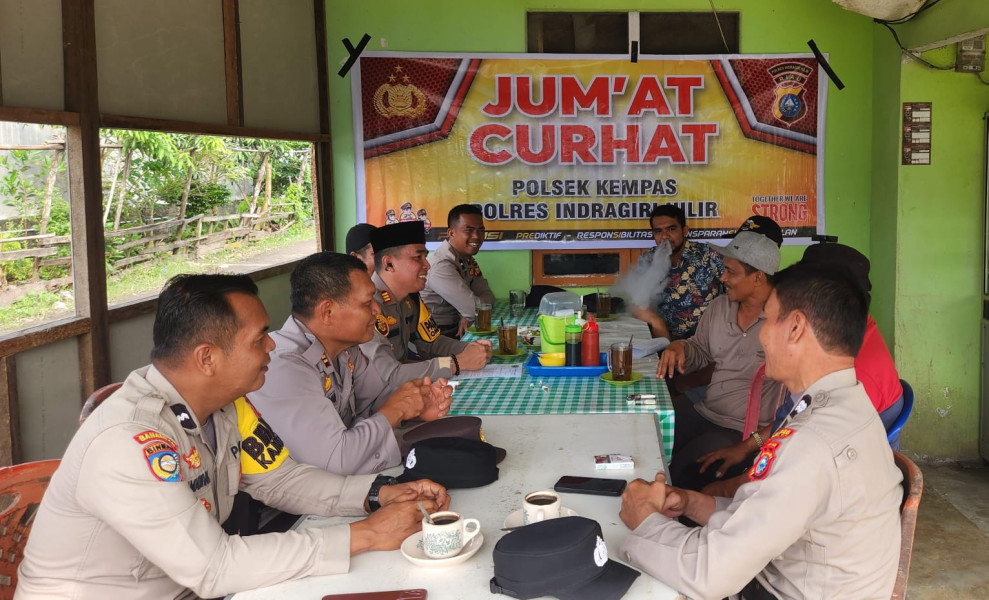 Kapolsek Kempas Gelar Jumat Curhat, Wujudkan Kamtibmas Kondusif Jelang Tahun Baru 2025