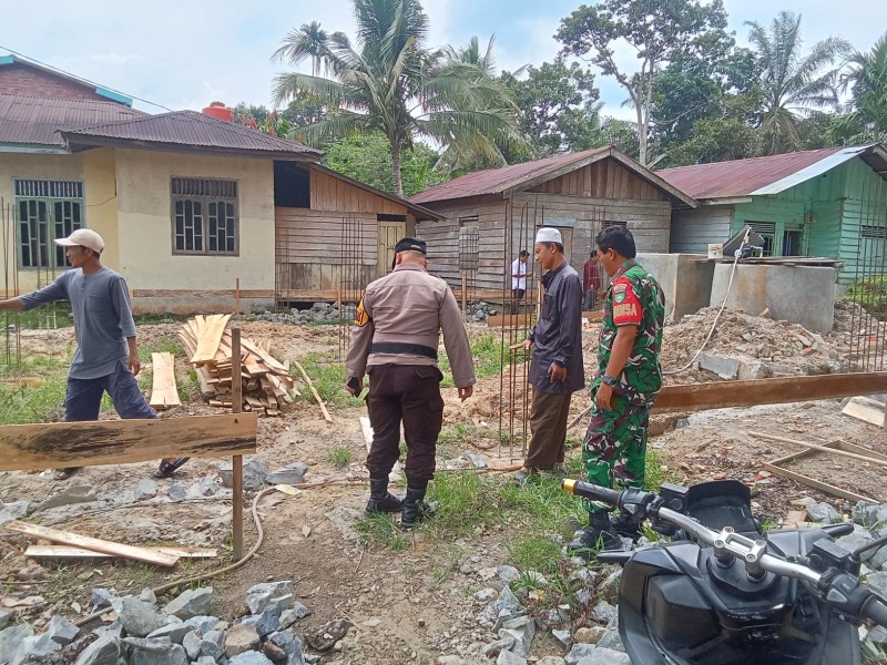 Babinsa Koramil 09/Kemuning Perkuat Silaturahmi Lewat Kegiatan SDM Di Keritang