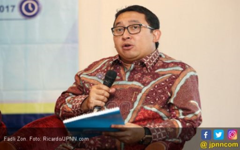 Puisi Terbaru Fadli Zon: Mau Saya Tabok Rasanya