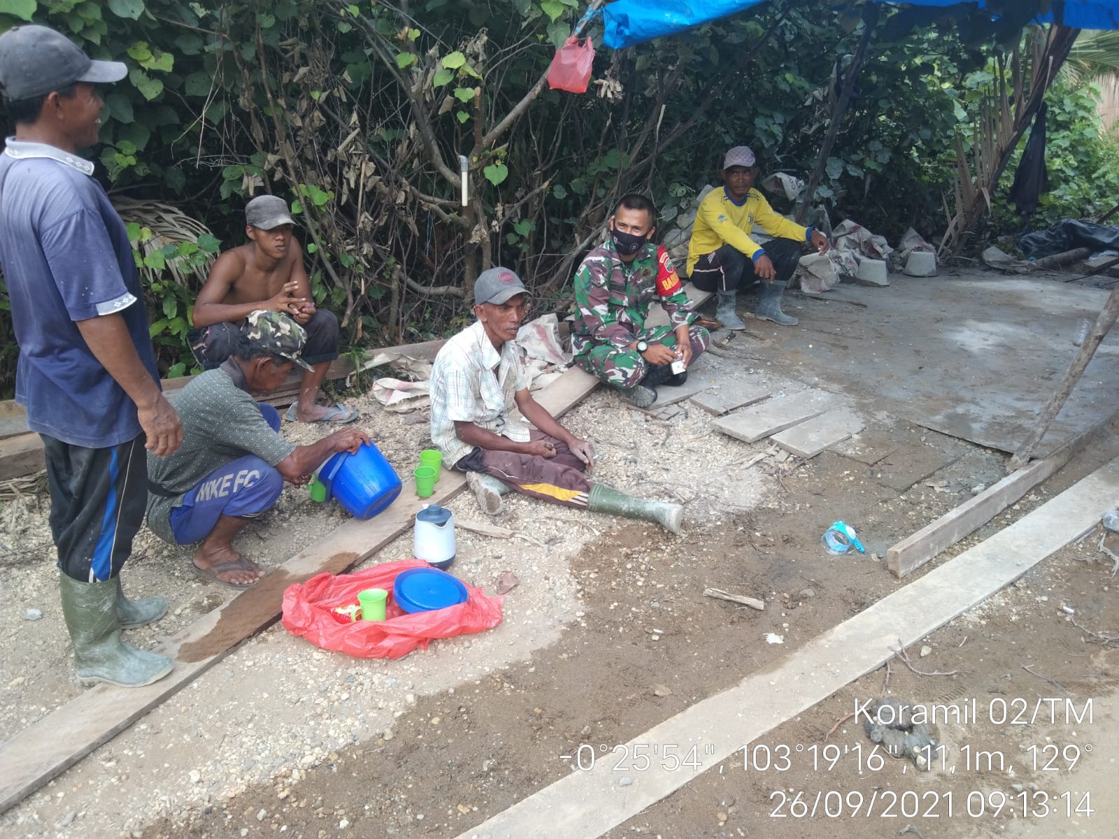 Dekat dengan Warga Binaan, Serda Agusmi Harianto Komsos di Tanjung Baru