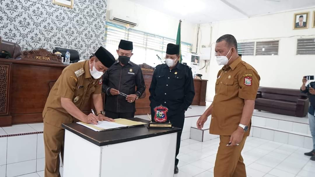 Plt Wali Kota Hadiri Rapat Paripurna DPRD Ranperda RPJMD Tanjungbalai 2021-2026