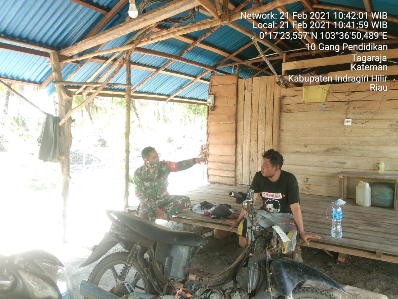 Koramil 06/Kateman Sebar Babinsanya Guna Ingatkan Warga Jaga Lahan dari Kebakaran