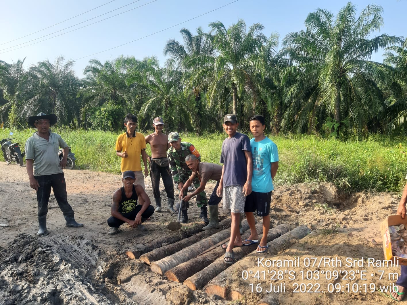 Bangun Kemitraan Bersama Masyarakat Demi Melalui Komsos Yang Dilakukan Oleh Serda Ramli