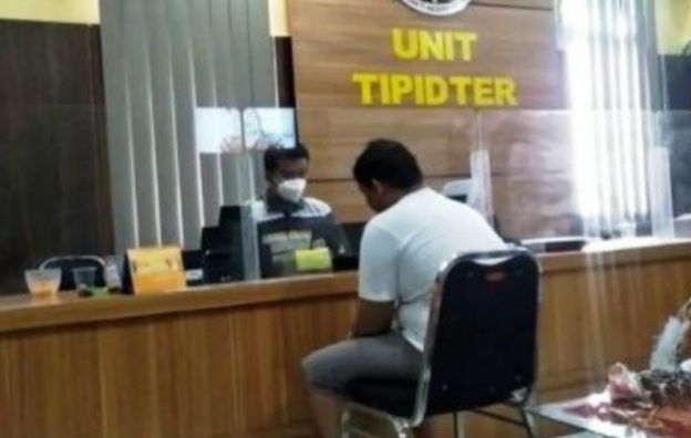 Durhaka, Anak Ini Gorok Leher Orang Tuanya, Ibu Meninggal Ayah Koma