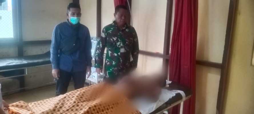 Danramil 05/GAS Lihat Langsung Kondisi Mayat yang Ditemukan di Teluk Pinang