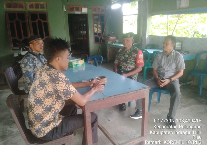 Masyarakat Terus Mendukung Tugas Babinsa Koramil 10/Pelangiran dan Terus Menggali Informasi