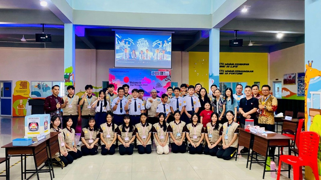 Pesta Demokrasi SMP Jaya Manggala, Jacelyn Carroline dan Colin Austin Terpilih sebagai Ketua dan Wakil Ketua OSIS