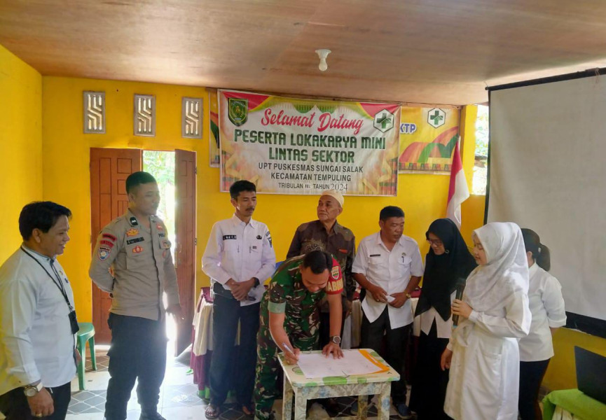 Dukung Program Kesehatan, Babinsa Koramil 03/Tpl Hadiri Lokakarya Mini Lintas Sektor Triwulan III