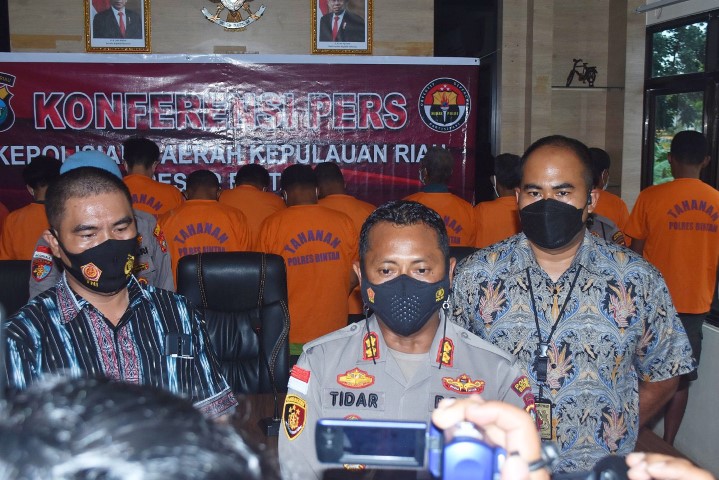 Polres Bintan Ungkap Mafia Tanah di 3 Lokasi Berbeda Polres Bintan Ungkap Mafia Tanah di 3 Lokasi Berbeda