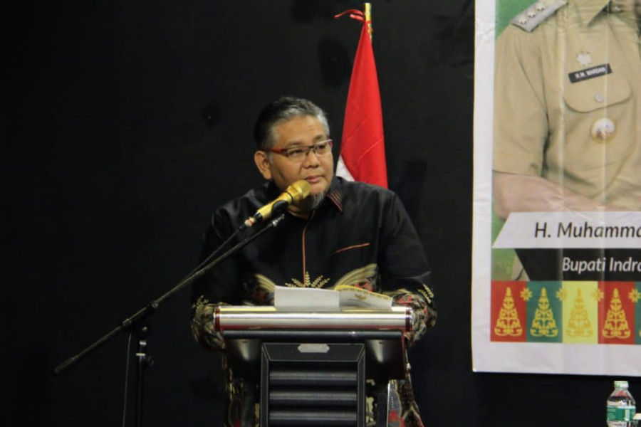 Di Ikuti Kepala Desa Dan Sekretaris Desa Se – Inhil, Bupati Buka Bimtek Keterbukaan Informasi Publik Dalam Pembangunan Desa