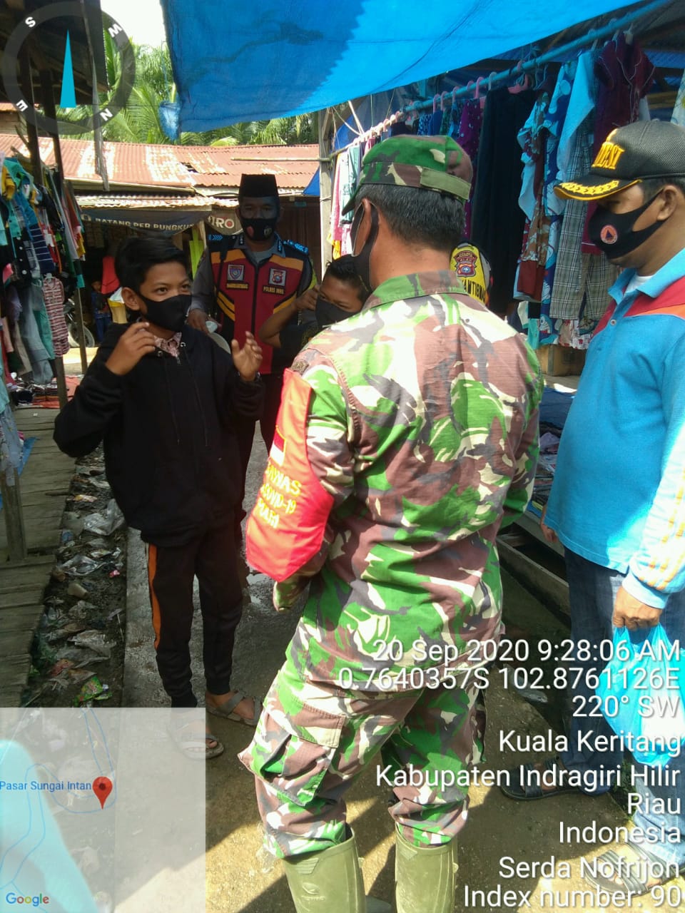 Koramil 09/Kemuning, Kodim 0314/Inhil Lakukan Penegakan Prokes di Kuala Keritang