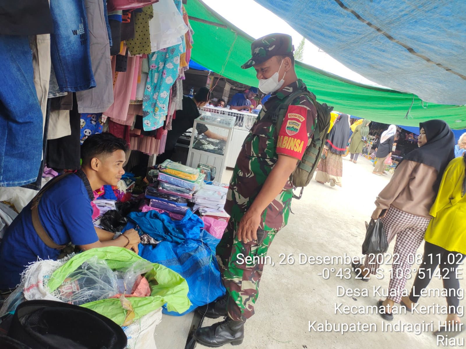 Patuhi dan Terapkan Prokes Di Berbagai Tempat Bersama Serda Darmadi