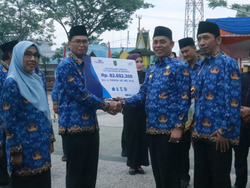 Pemkab Inhil Menggelar Upacara Peringatan HUT Korpri Ke-52 Tahun 2023