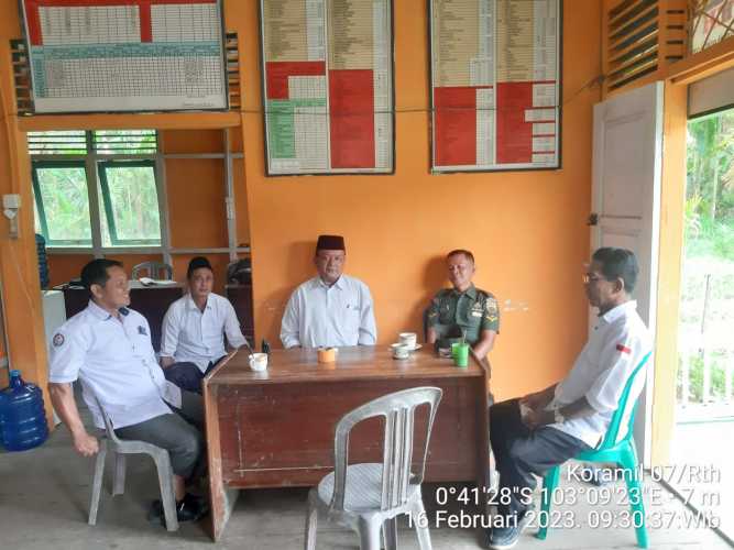 Serda Ramli Jalin Kemitraan dan Kerjasama Yang Baik Bersama Staf Desa