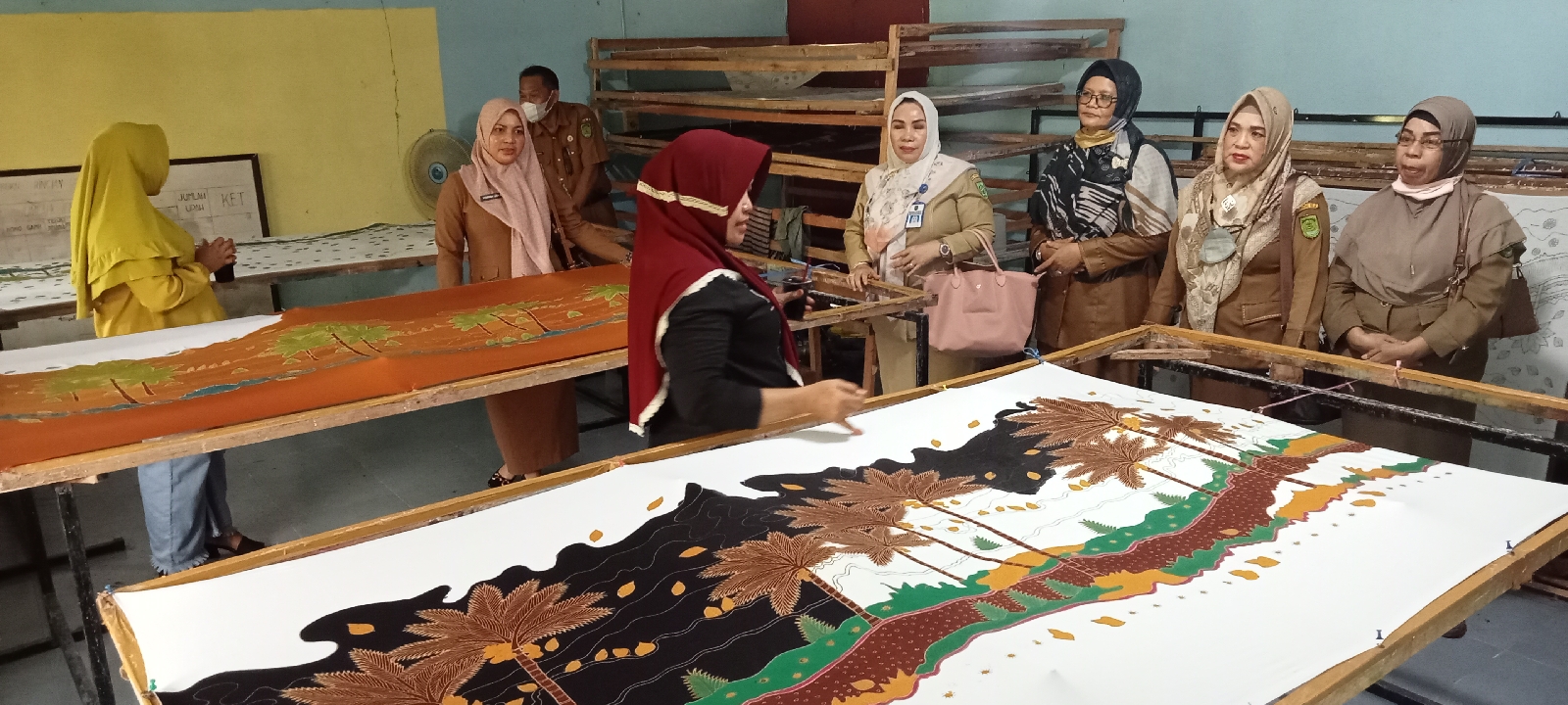 DP3AP2KB Riau Kunjungi BLKI Inhil