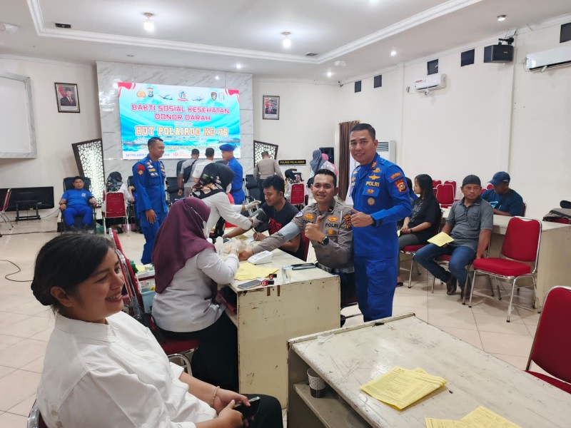 Setetes Darah untuk Kemanusiaan: Polres Pelalawan Gelar Aksi Donor Darah Semarakkan HUT Polairud ke-75