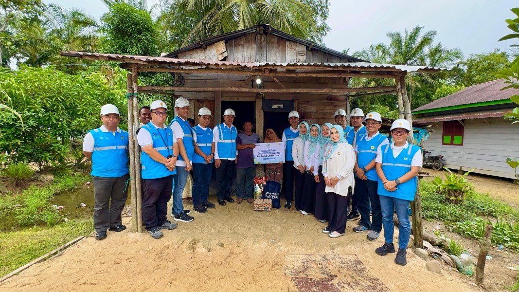 Berbagi Cahaya, Menumbuhkan Harapan: PLN Hadirkan Akses Listrik bagi 31 Rumah di Tapanuli Tengah dalam Semangat HLN ke-80 Berbagi Cahaya, Menumbuhkan Harapan: PLN Hadirkan Akses Listrik bagi 31 Rumah di Tapanuli Tengah dalam Semangat HLN ke-80