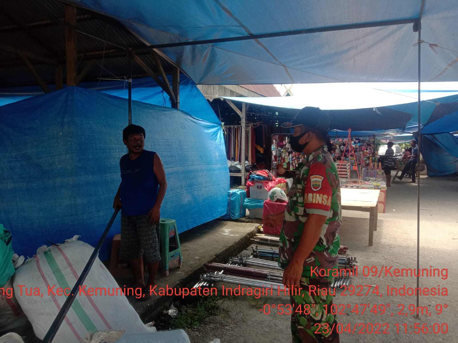 Dalam Mencegah Covid-19, Koramil 09/Kemuning Tegakkan Disiplin Prokes