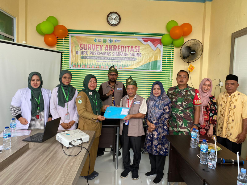 Babinsa Koramil 05/Gas Sertu Guntur Hadiri Kegiatan Survei Re-Akreditasi UPTD Puskesmas