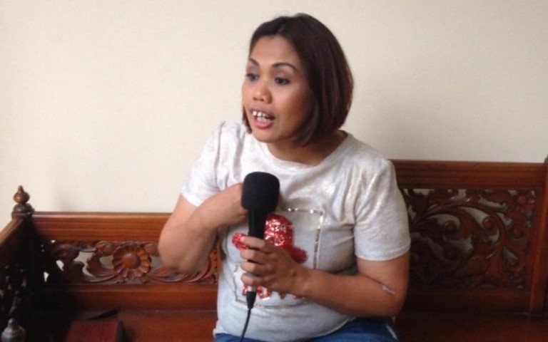 Cari Putri yang Dititip ke Tukang Sayur, Elly Sugigi Dibantu Dukun