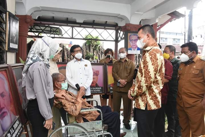 Peringati HPN, Walikota Tanjungbalai Diajak Wagub Kunjungi Museum
