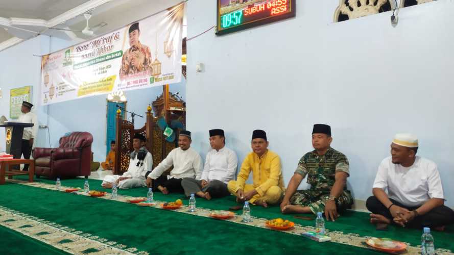 Peringati Isra Mi'raj Nabi Muhammad Saw, Danramil 09/Kemuning Ikuti Tausiyah
