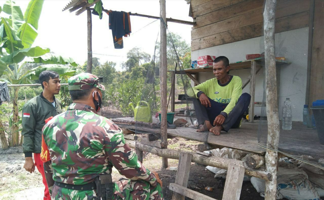 Sukseskan TMMD Ke-110 Kodim 0313/Kpr,Babinsa Koramil 04/PKL Kuras  Sosialisasikan Larangan Karhutla  Sukseskan TMMD Ke-110 Kodim 0313/Kpr,Babinsa Koramil 04/PKL Kuras  Sosialisasikan Larangan Karhutla