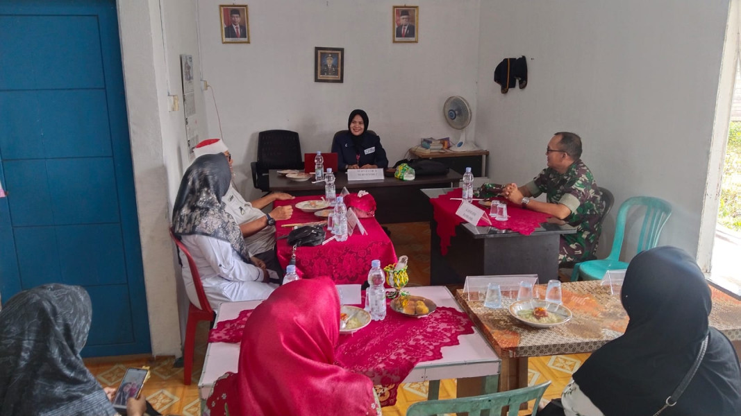 Wujudkan Pelayanan Kesehatan Yang Baik, Danramil 04/Kdr Kapten Czi John Kenedi Hadiri Acara Komite Akregritas Kesehatan Pratama