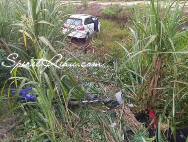 Dihantam Avanza di Rohil, Satu Keluarga Pemudik Asal Bengkalis Ini Tewas 