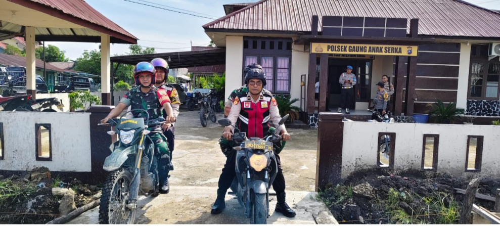 Babinsa Koramil 05/Gas  Laksanakan Patroli Guna Menjaga Situasi yang Aman dan Kondusif