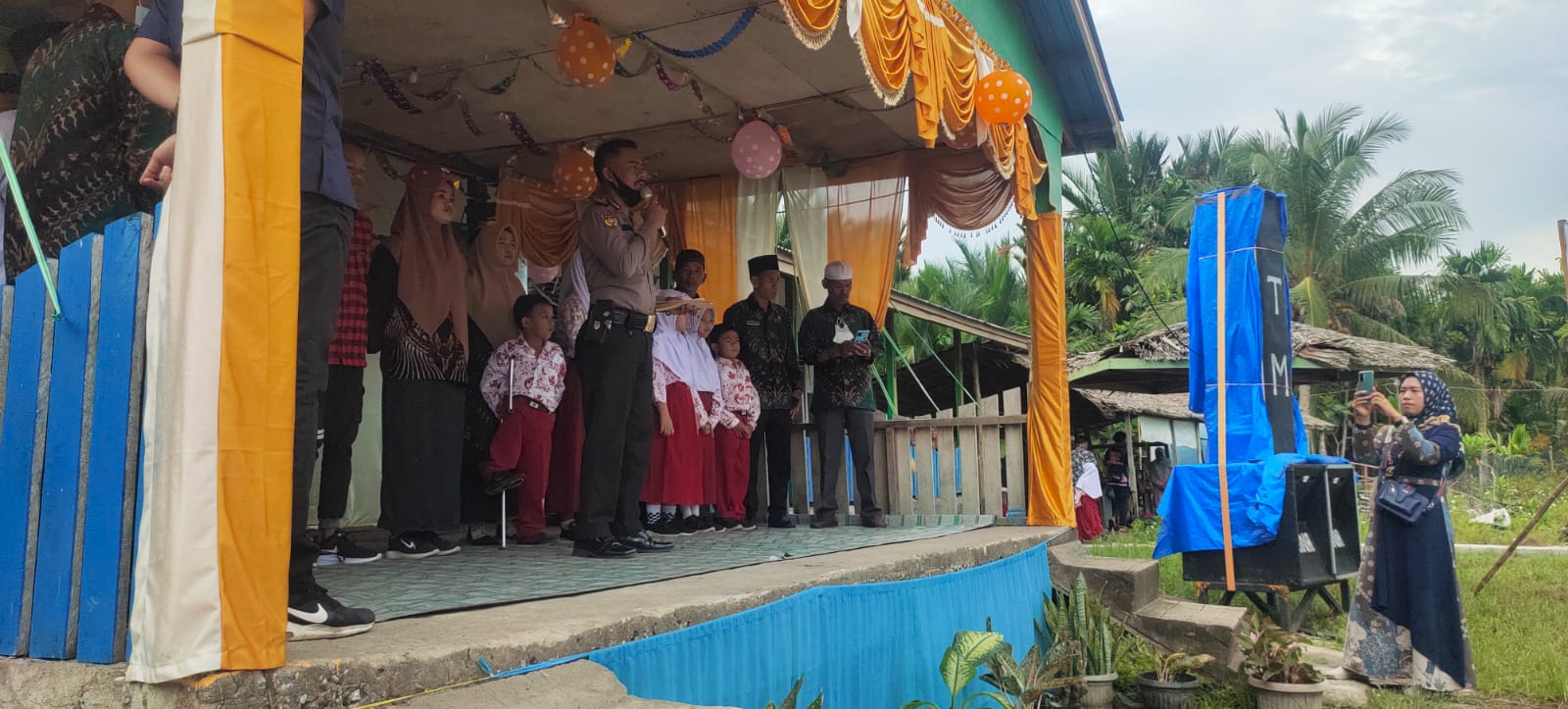 Bhabinkamtibmas Desa Tanjung Simpang Inhil Turut Aktif di Dunia Pendidikan