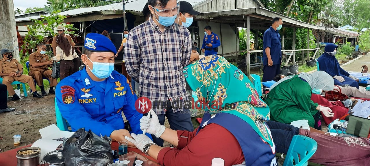 Polairud Polres Inhil Gelar Donor Darah di Pos Sandar Desa Sungai Gantang