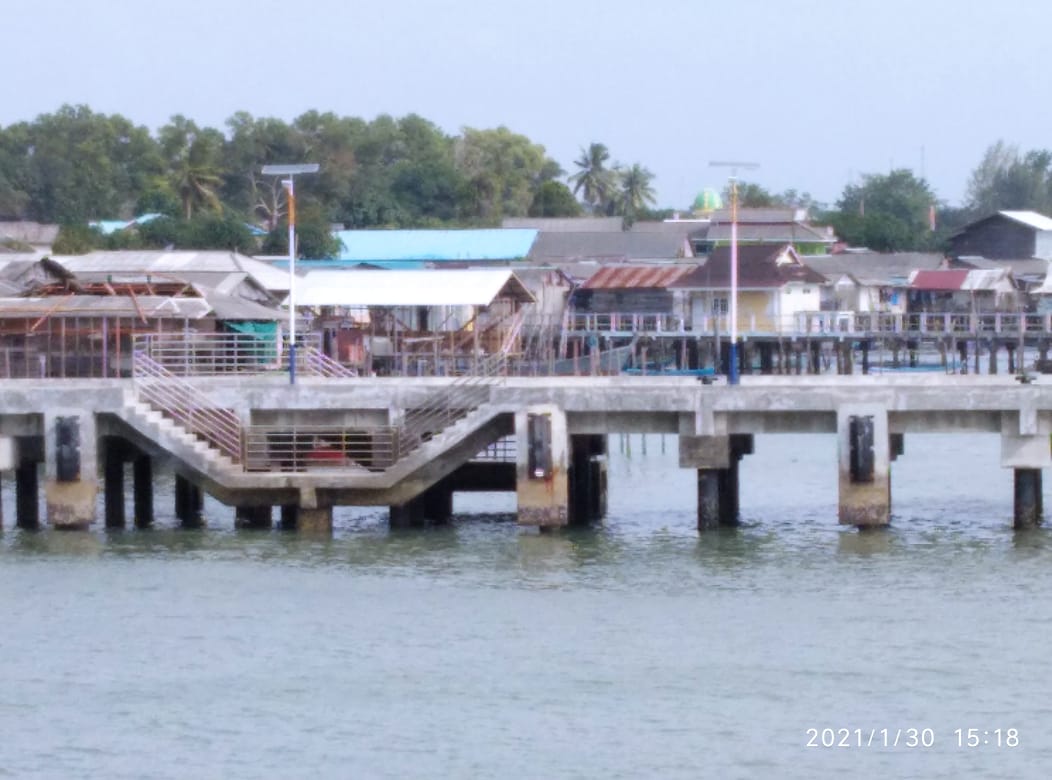 Pelabuhan Bongkar Muat akan Menjadi Maksimal PAD, Apabila Kegiatan Bongkar Muat Liar Ditertibkan  Pelabuhan Bongkar Muat akan Menjadi Maksimal PAD, Apabila Kegiatan Bongkar Muat Liar Ditertibkan