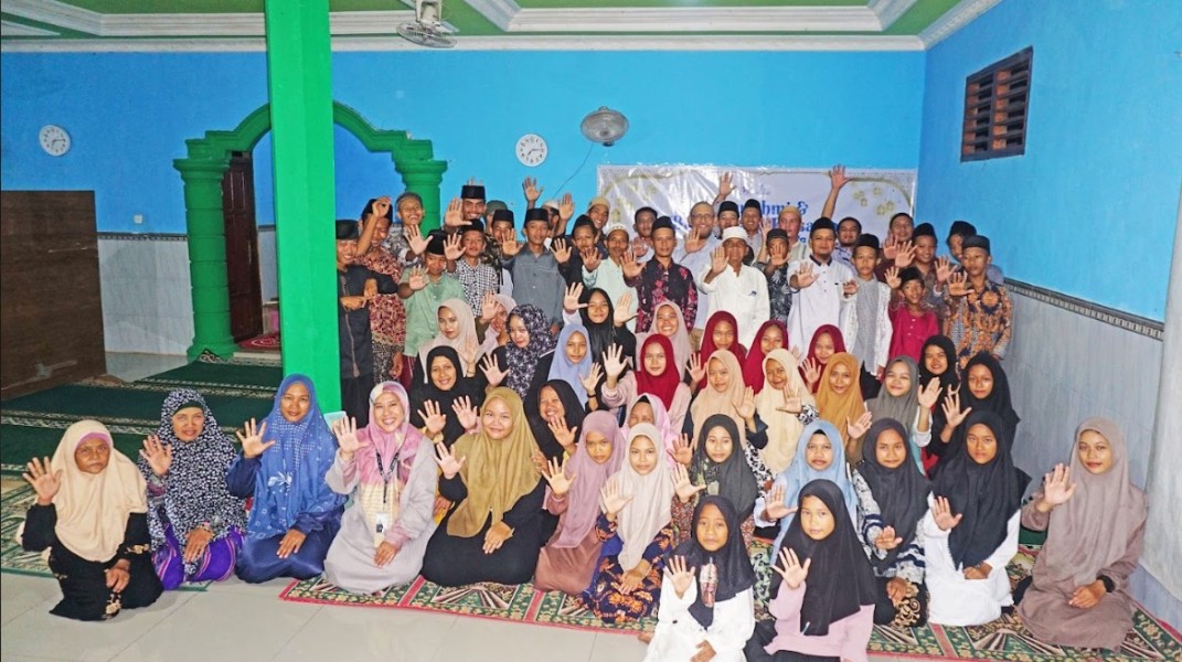 Sambu Group dan YBDA Gelar Buka Bersama Yatim Piatu dan Dhuafa di Ponpes Miftahul Huda Enok