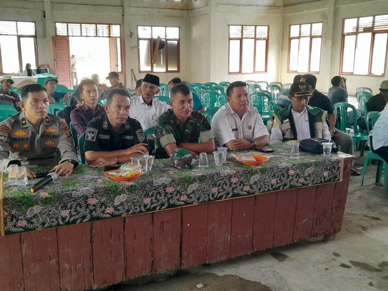 Danramil 07/Reteh Ikuti Syukuran Swasembada Pangan