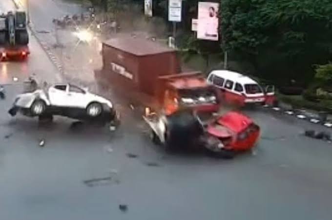 Ini Penyebab Kecelakaan Truk Balikpapan