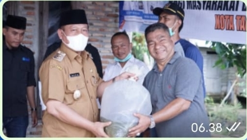 Penerima Bantuan Budidaya Ikan Air Payau Melalui Dinas Perikanan Tanjungbalai Orang yang Sama Penerima Bantuan Budidaya Ikan Air Payau Melalui Dinas Perikanan Tanjungbalai Orang yang Sama