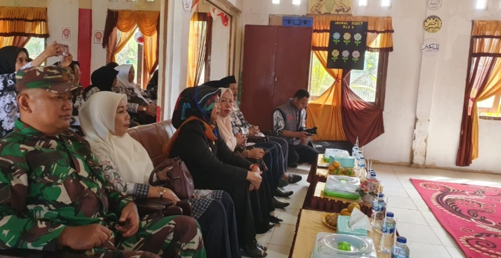 Danpos Gaung Koramil 05/Gas Menghadiri Konferensi dan Pemilihan Ketua PGRI Se-Kecamatan Gaung Tahun 2025-2030